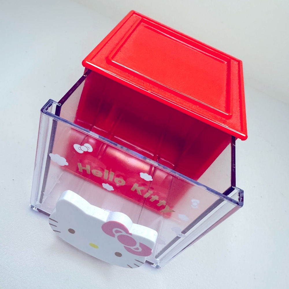 Hello Kitty Small Storage Container - Picture 2 of 5